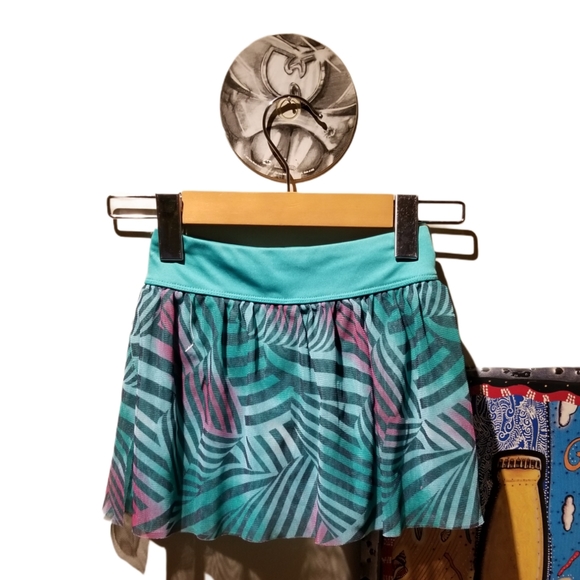 NEW! ADIDAS Girls Teal Skorts (Size 5) - Picture 1 of 5